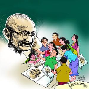 02_YT_GANDHI_1224211f