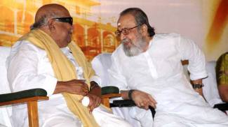 பதிவுத்தடாகம்: கலைஞர் பற்றி கவிஞர் வாலி கவிதை